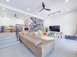 Golden Hill Estate (D19), Terrace #623632461
